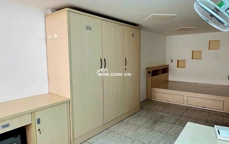 CHDV 8PN Khép Kín, Dòng Tiền 30 Triệu/Tháng, CMT8, P.5 Tân Bình, 60m2, 5Tầng. Nhỉnh 6 Tỷ